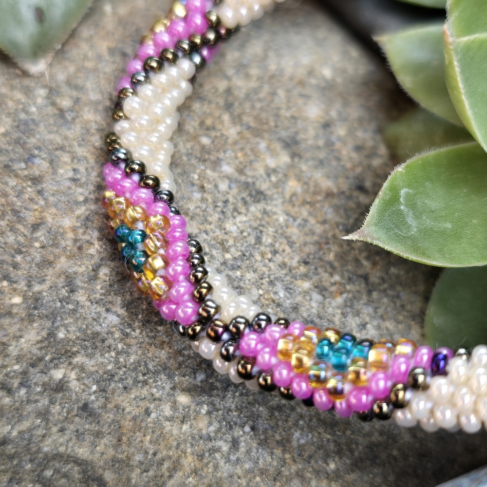 $6 with Bundle Glass Bead Bracelet Roll-on Crocheted Bohemian Hippie - Picture 3 of 5